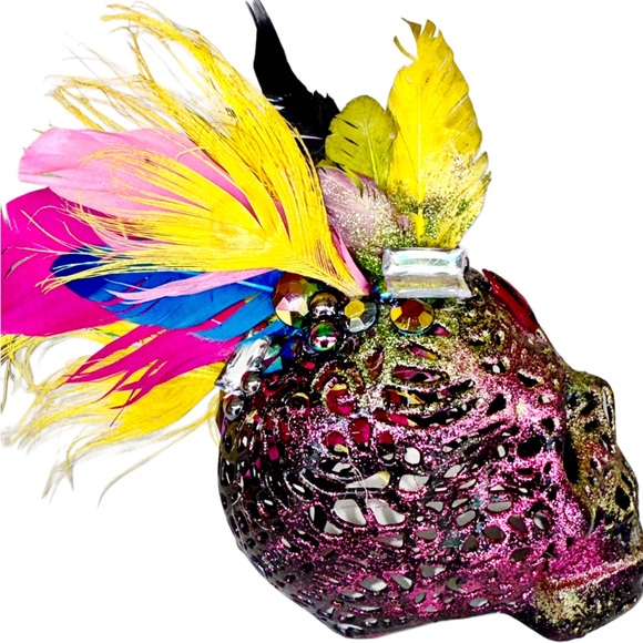 The Individualist, Feather Mohawk’d Skull Art Piece - Picture 2 of 15